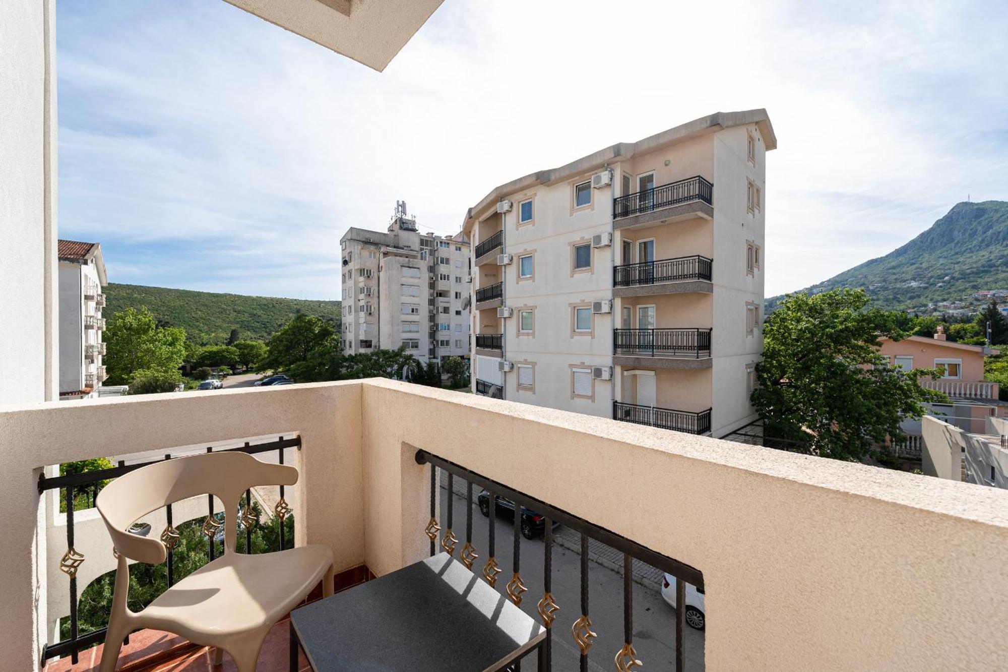 Delfin Apartments Сутоморе Стая снимка