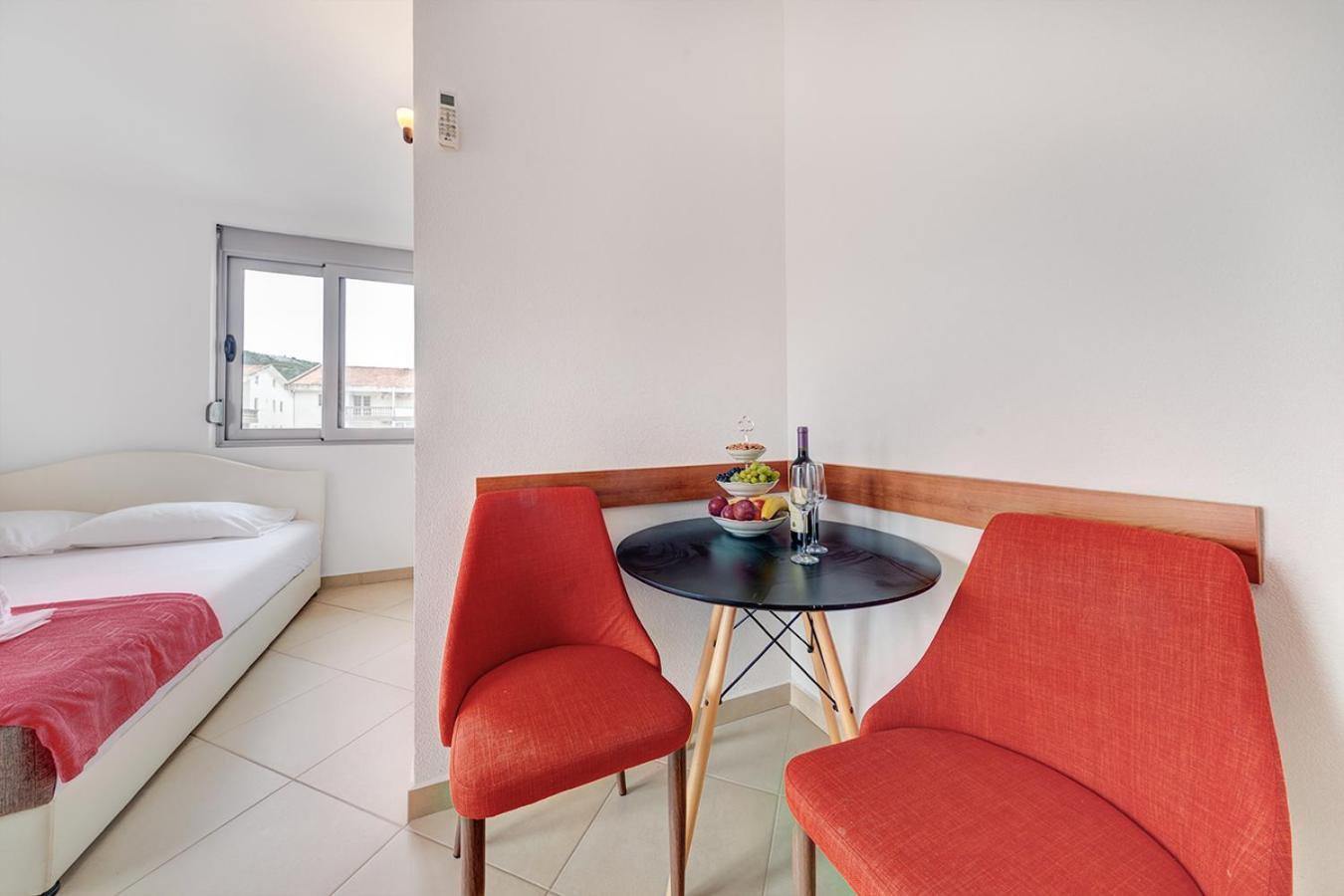 Delfin Apartments Сутоморе Стая снимка