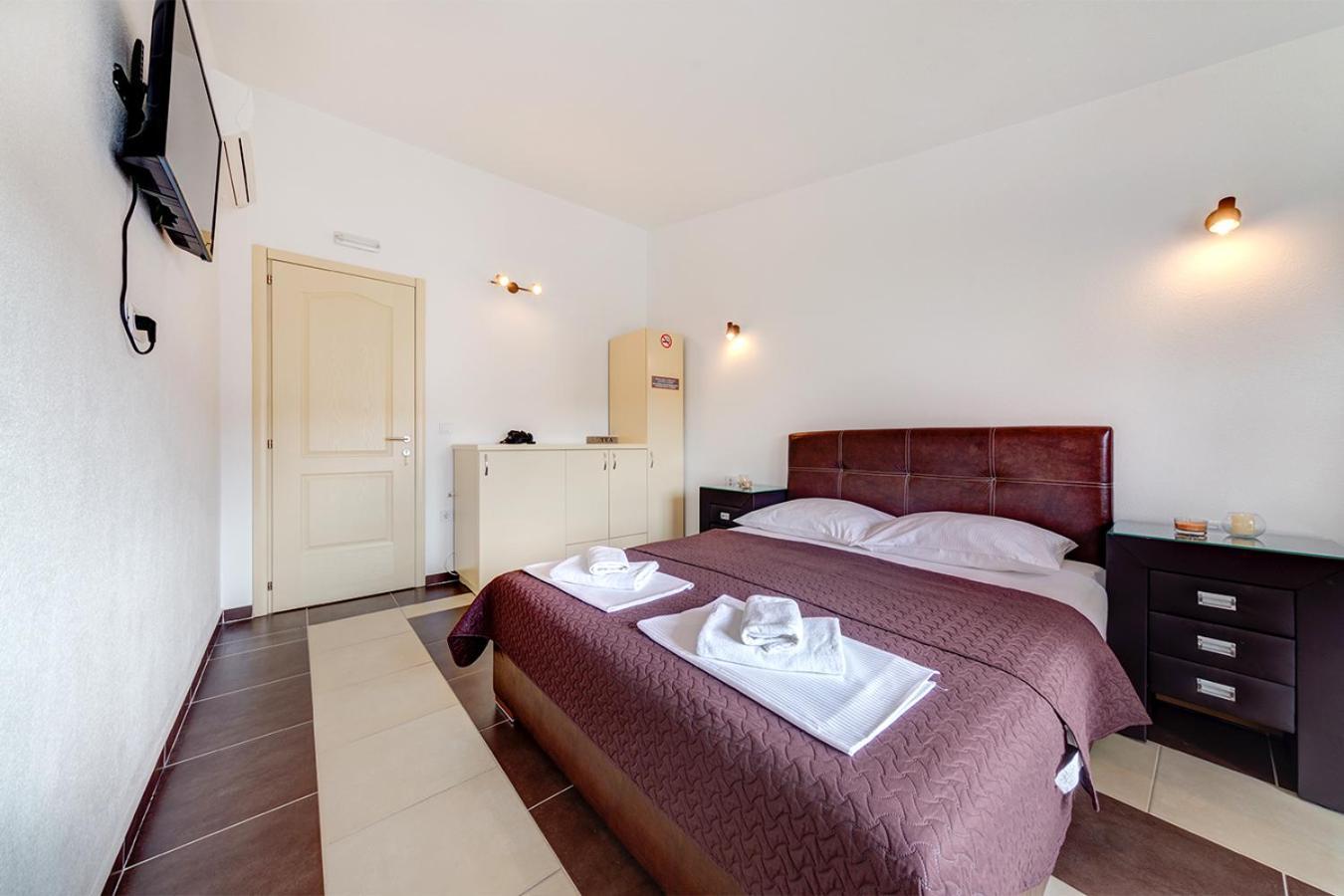 Delfin Apartments Сутоморе Стая снимка