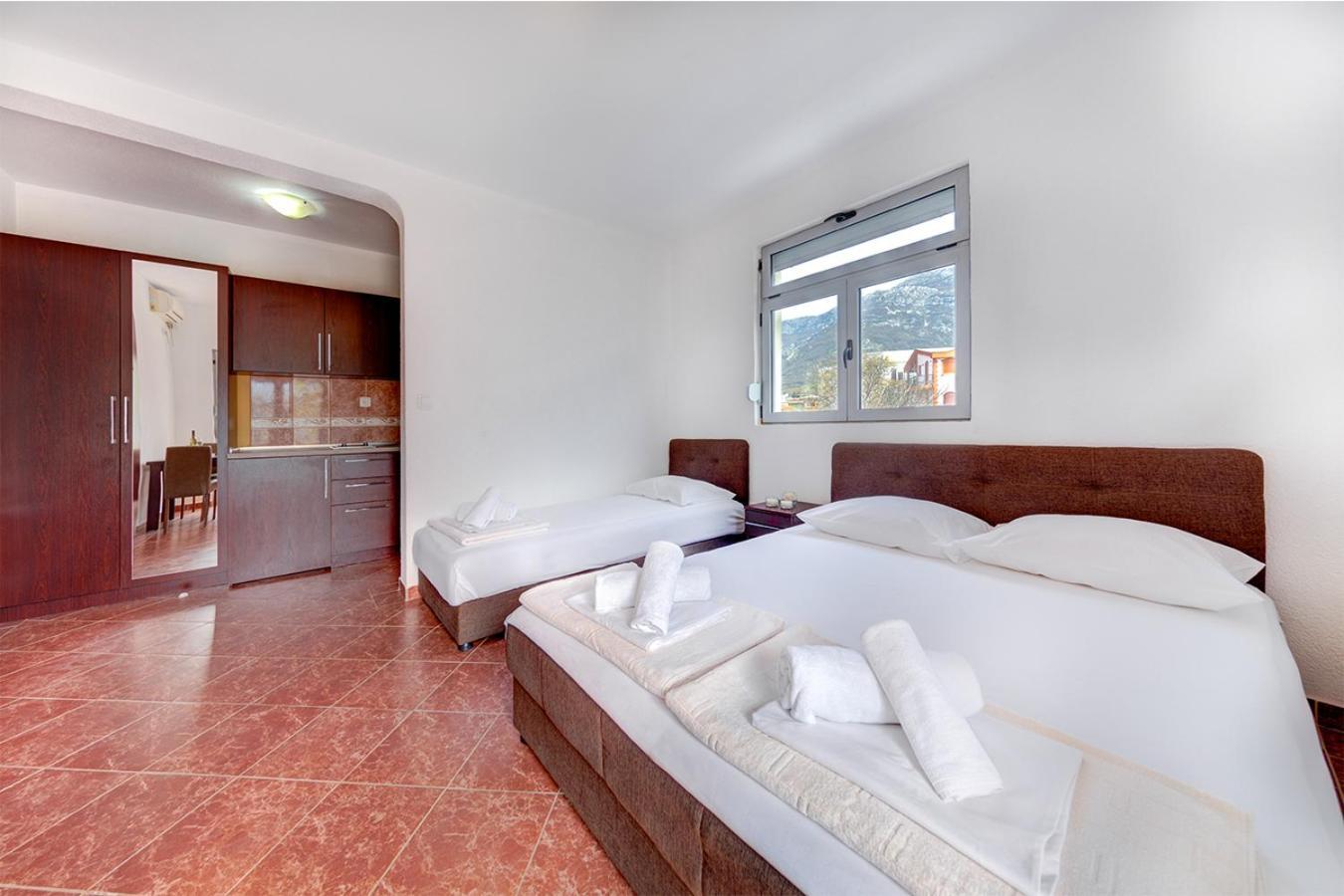 Delfin Apartments Сутоморе Стая снимка